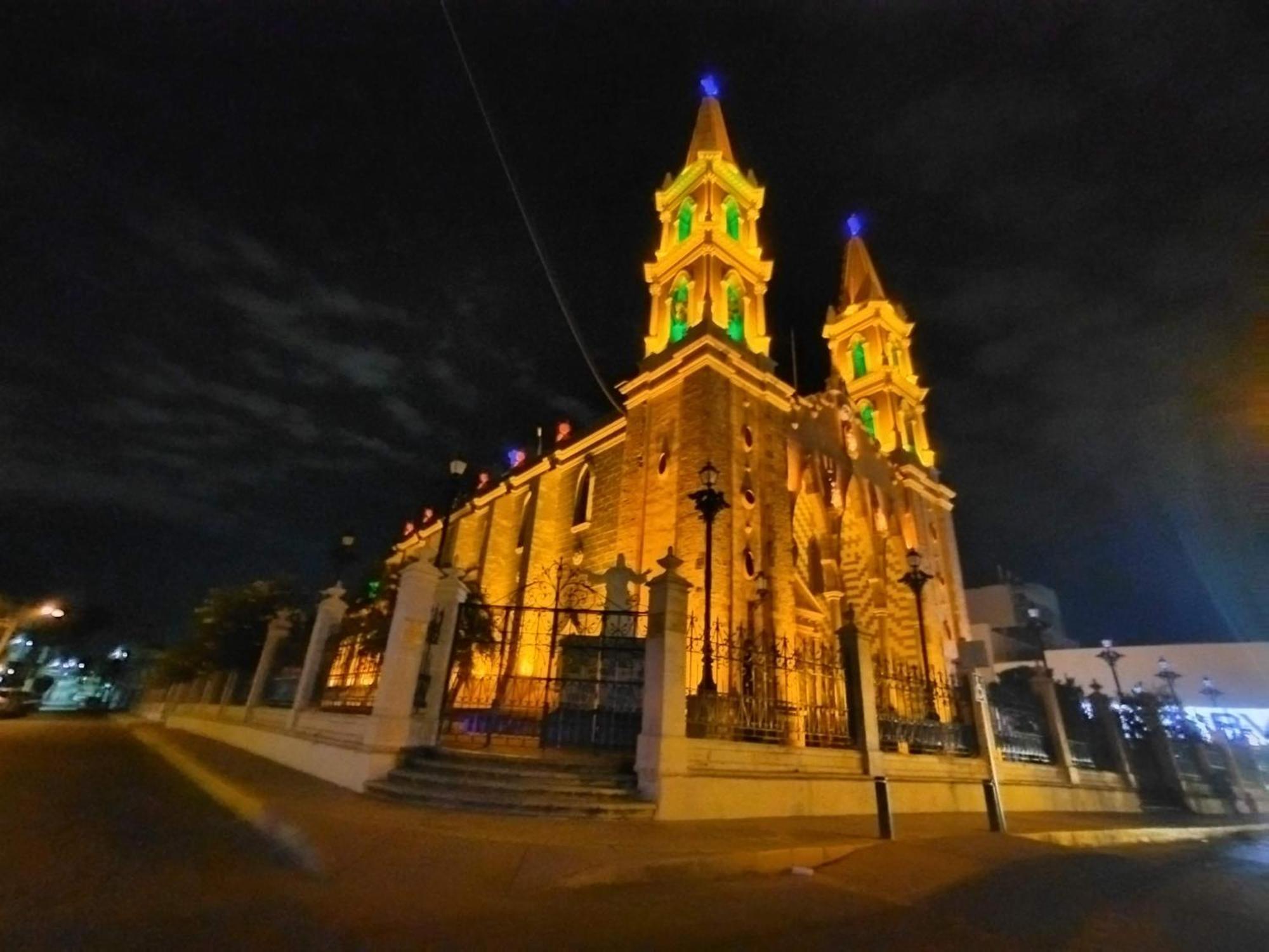 Hotel La Siesta Malecon 마사틀란 외부 사진
