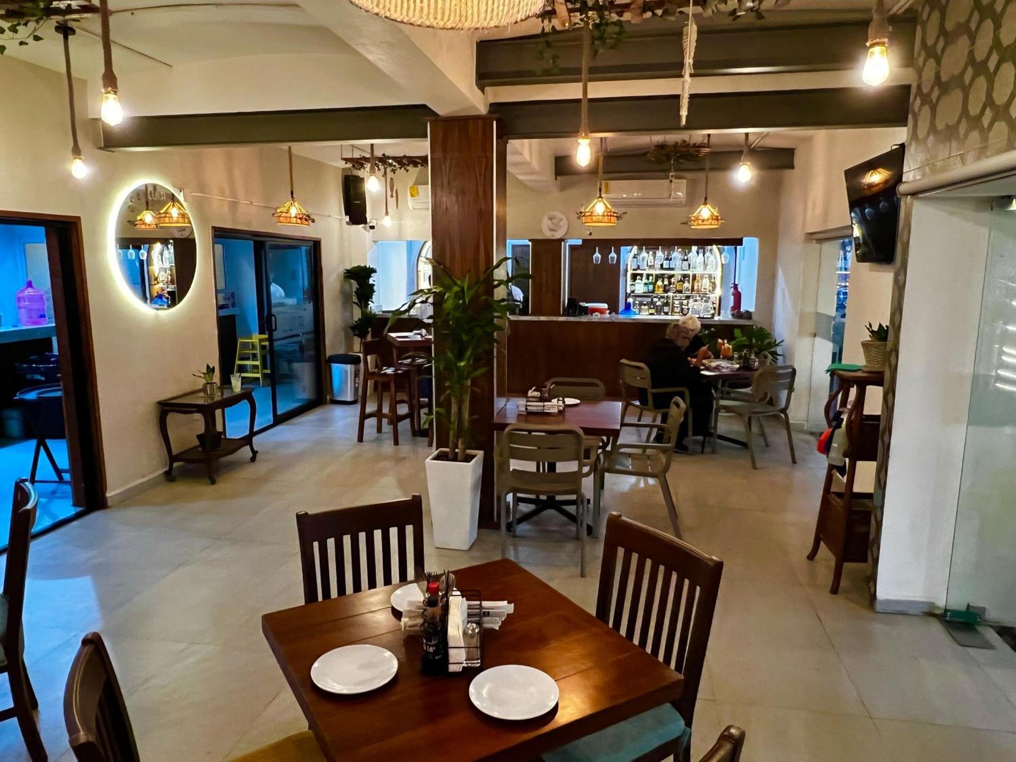 Hotel La Siesta Malecon 마사틀란 외부 사진