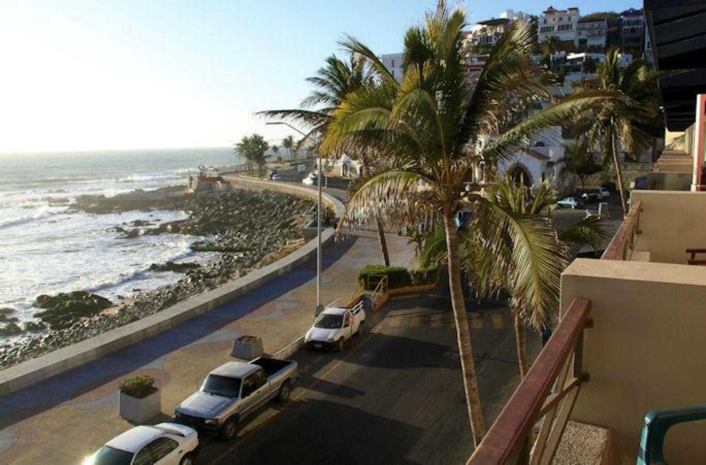 Hotel La Siesta Malecon 마사틀란 외부 사진
